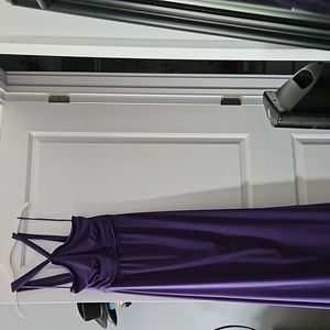 Amsale size 6 long purple dress with criss cross keyhole neckline.maxi length